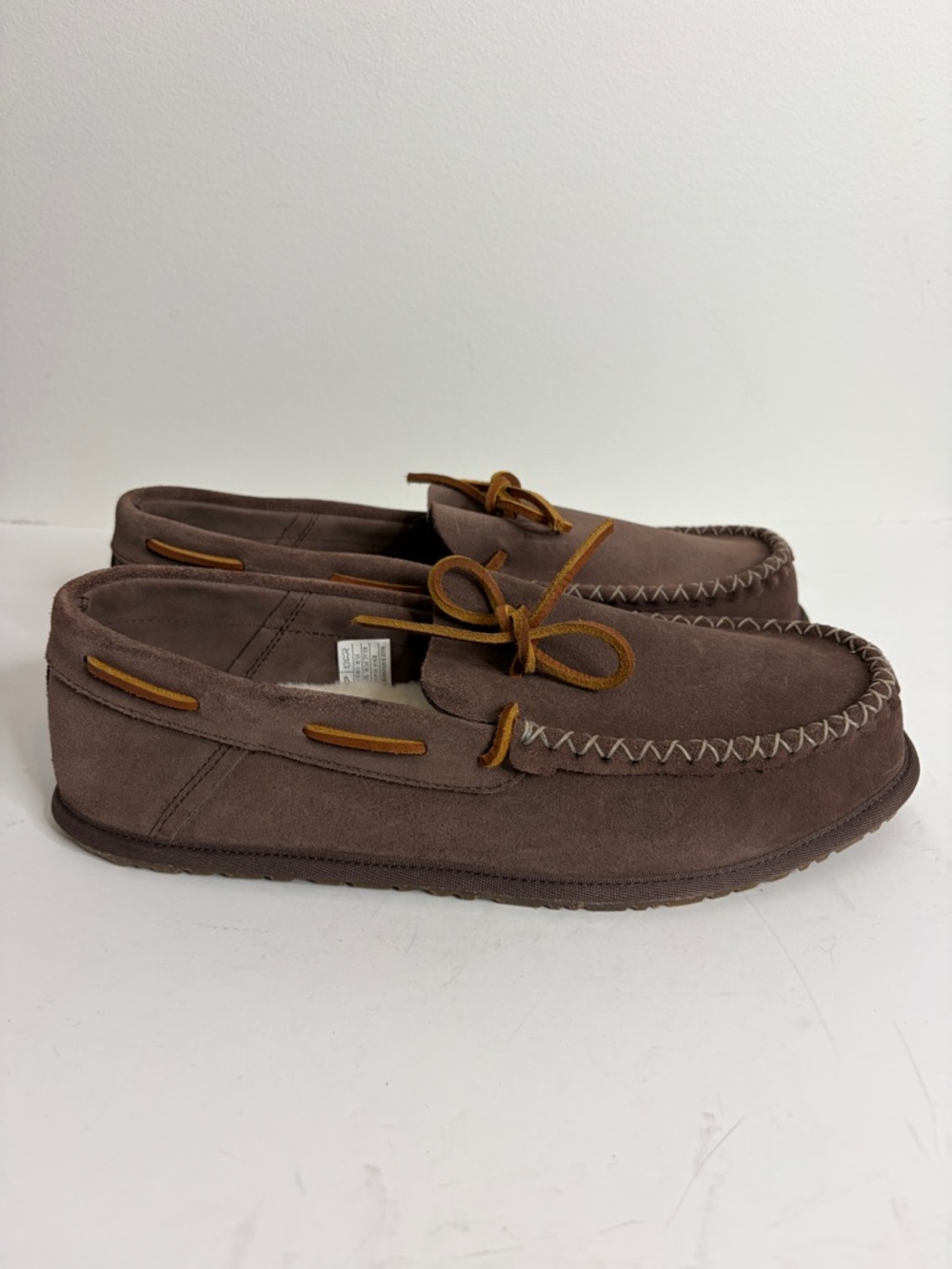 Manitobah Mukluks Cabin Loafers Mens 11 Brown Leather Sheepskin Lined Slippers